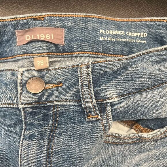 DL1961 Women's Size 25 Florence Skinny Mid Rise Instasculpt Star Crop Jeans - Picture 5 of 10